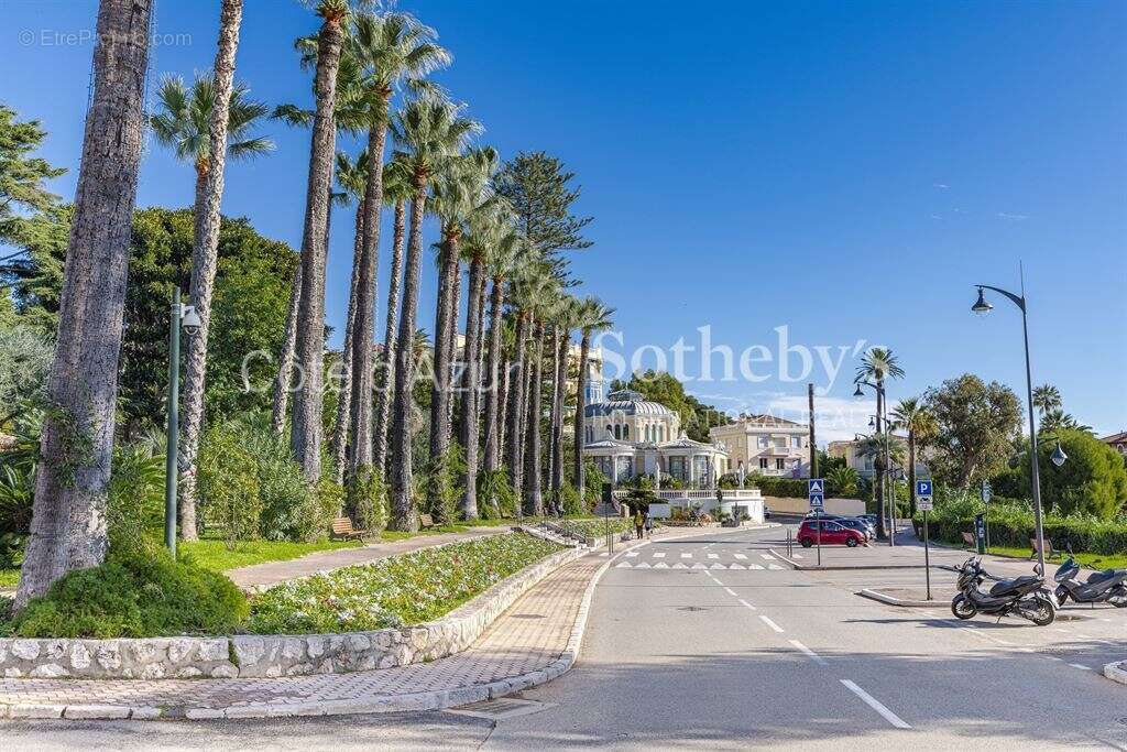 Appartement à BEAULIEU-SUR-MER