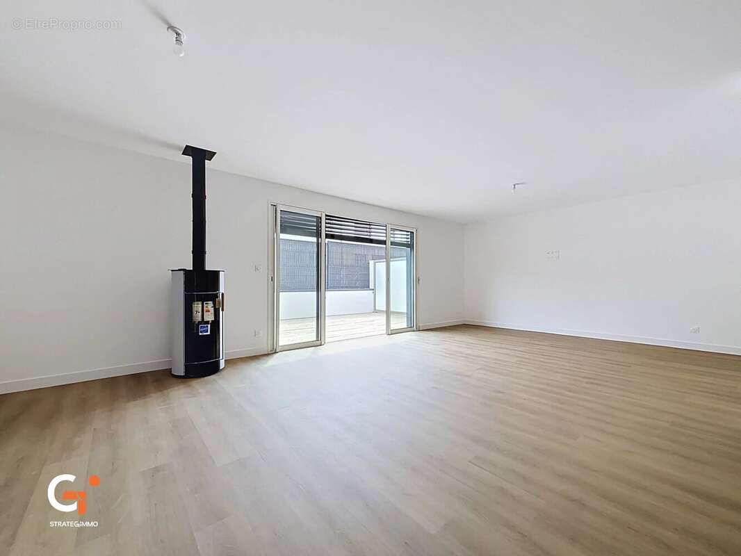 Maison contemporaine 5 chambres à Saint-Étienne-du-Rouvray - photo 6