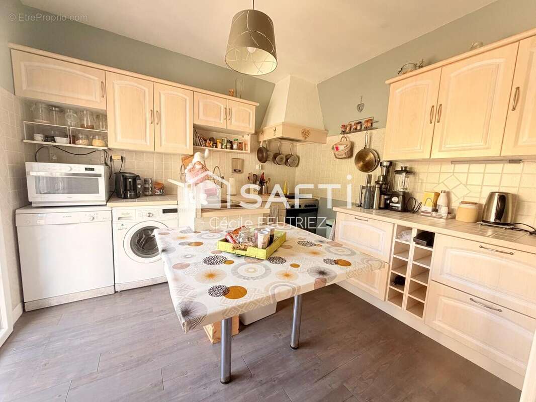 Photo 5 - Appartement à BRIVE-LA-GAILLARDE