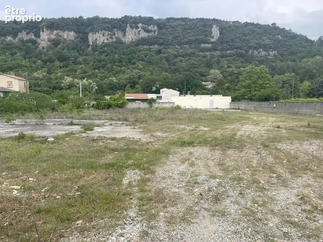 Terrain 3825 m² à Soyons  - photo 3
