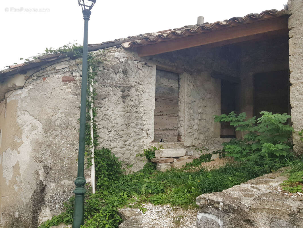 Maison à LA CHARCE