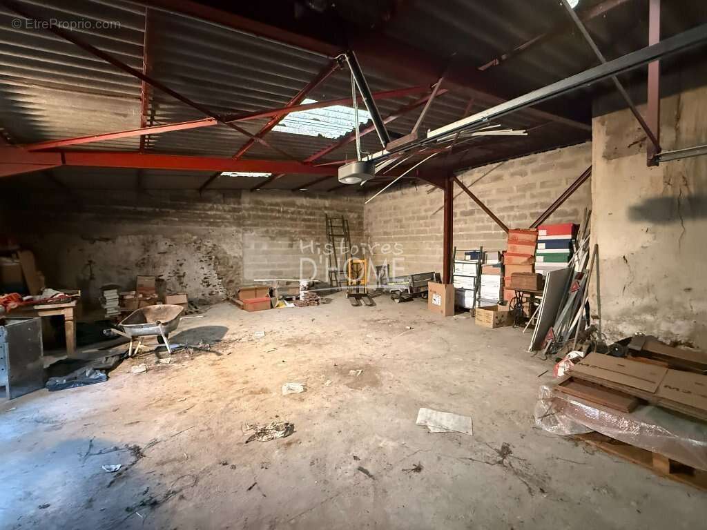 Parking à FAREMOUTIERS