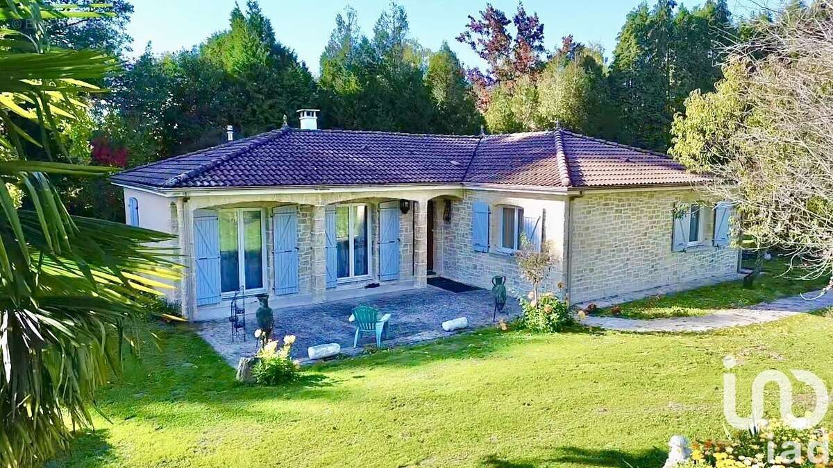 Photo 2 - Maison à BONNAC-LA-COTE