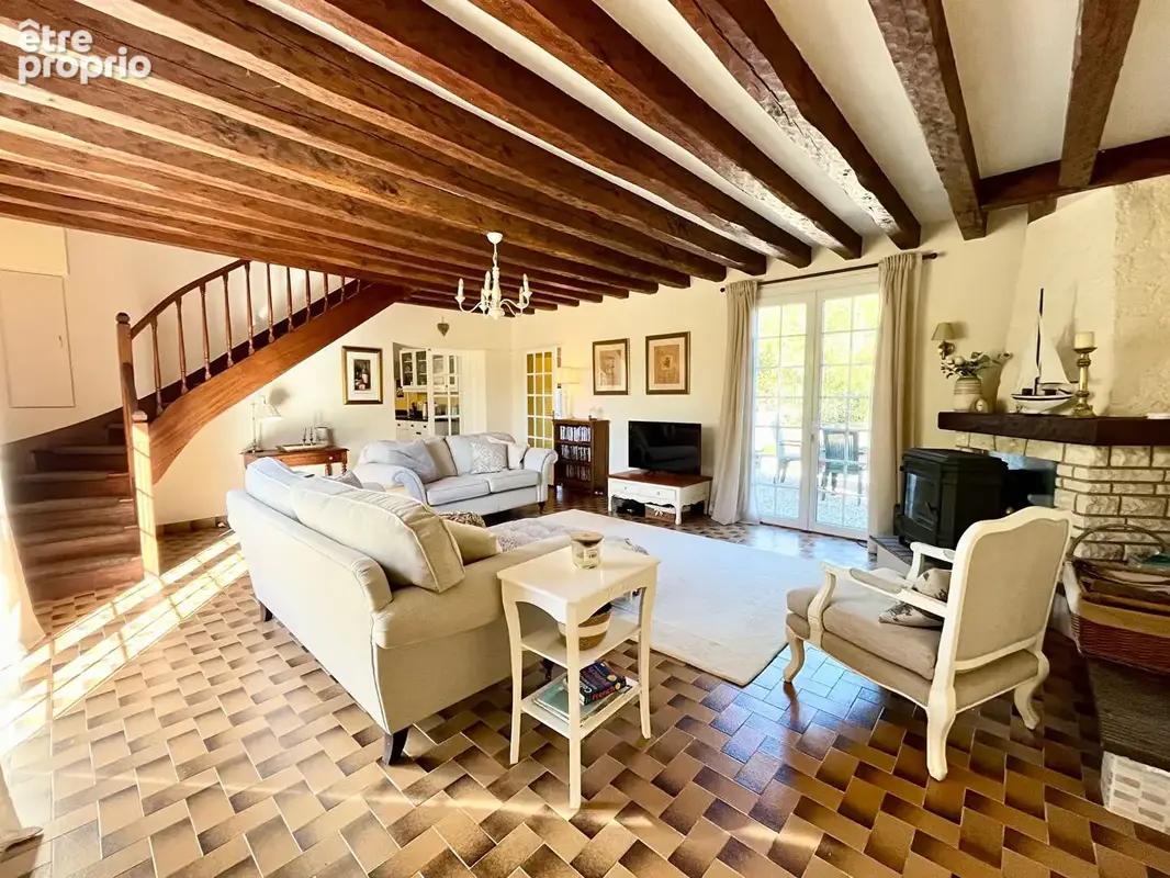 Maison Usson Du Poitou 8 pièce(s) 173 m2 - photo 8