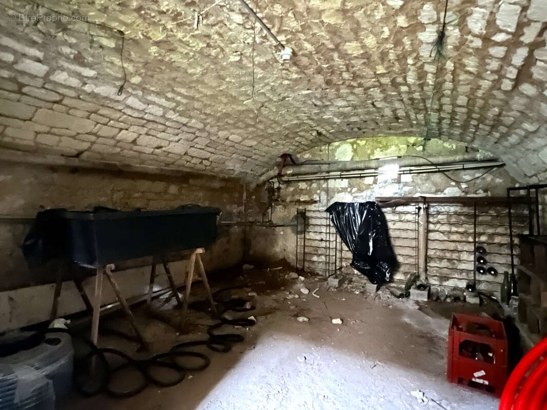 Maison à YZEURES-SUR-CREUSE