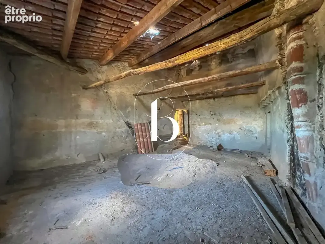 Maison 10 pièces 250 m² à vendre à Saint-Julien-De-Peyrolas (30760) - photo 10