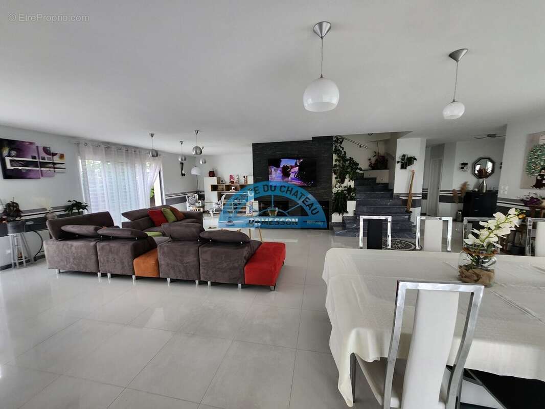 Maison à LE PLESSIS-TREVISE