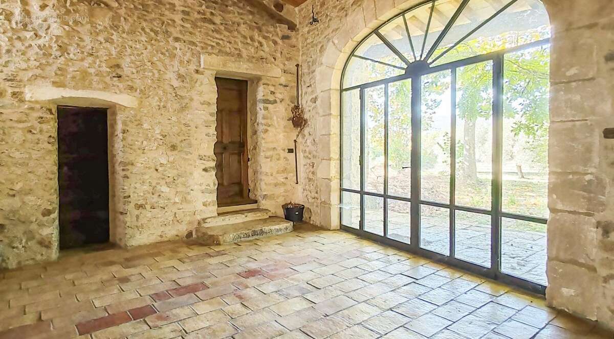 Maison à FORCALQUIER