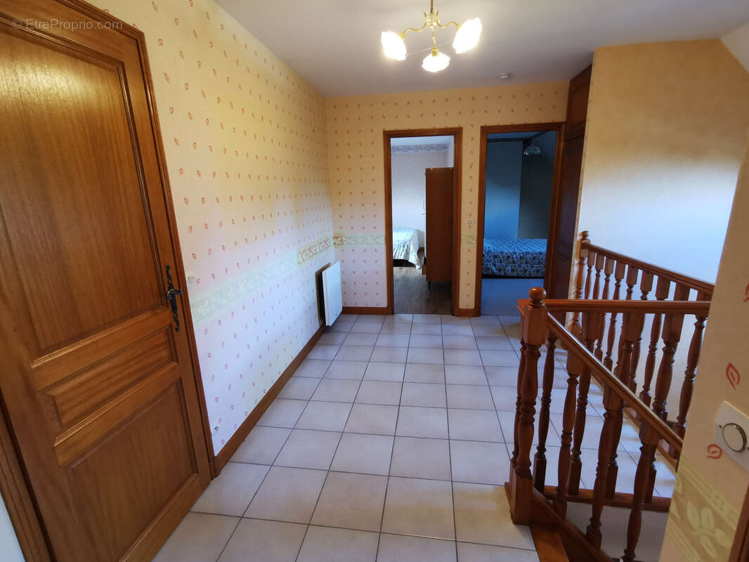 Maison à CHEROY