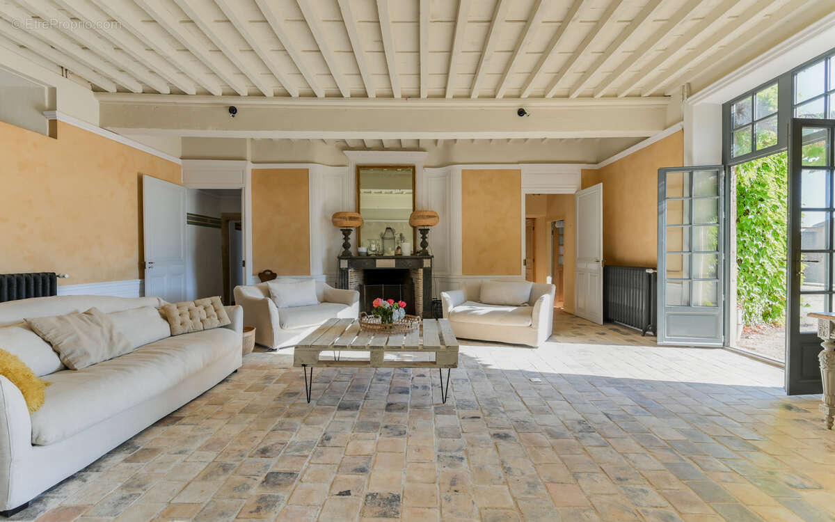 Maison à MARCILLY-D&#039;AZERGUES