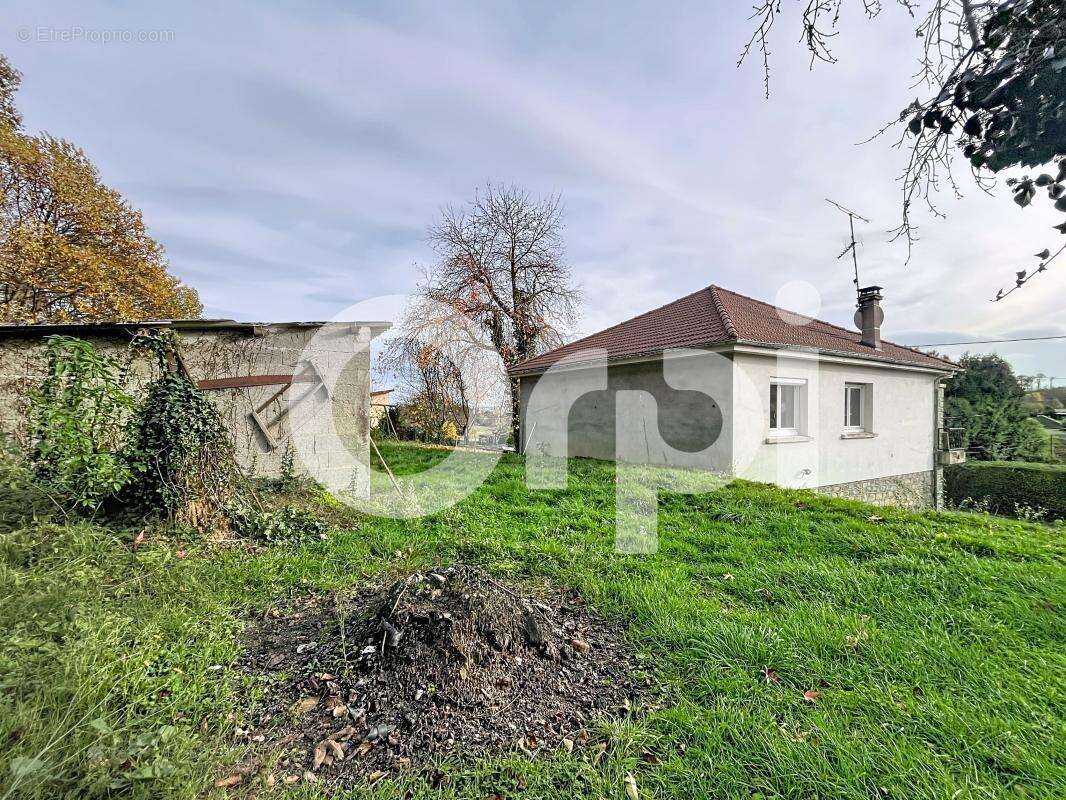 Maison à SAINT-MEXANT