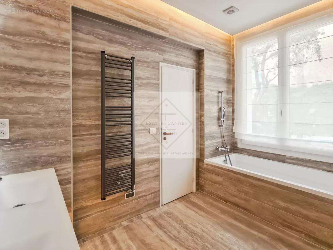 Maison à CANNES