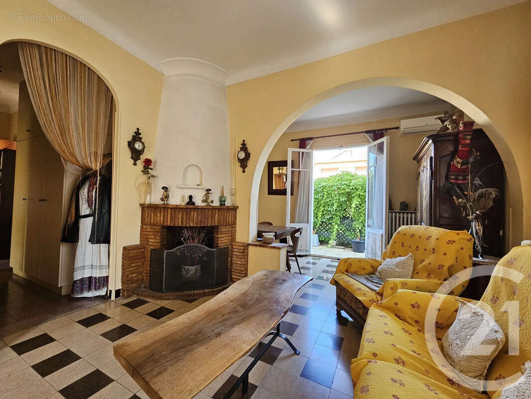 Maison 151 m² à Cagnes-Sur-Mer  - photo 7