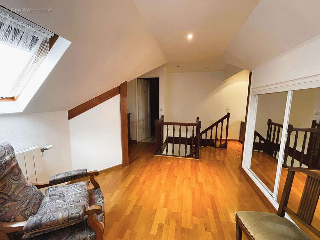 Maison à LE PLESSIS-BOUCHARD