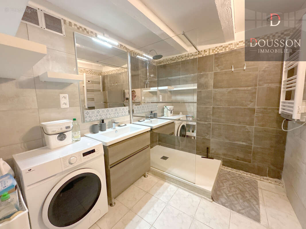 Immeuble - special investisseur - 300 m2 - photo 10
