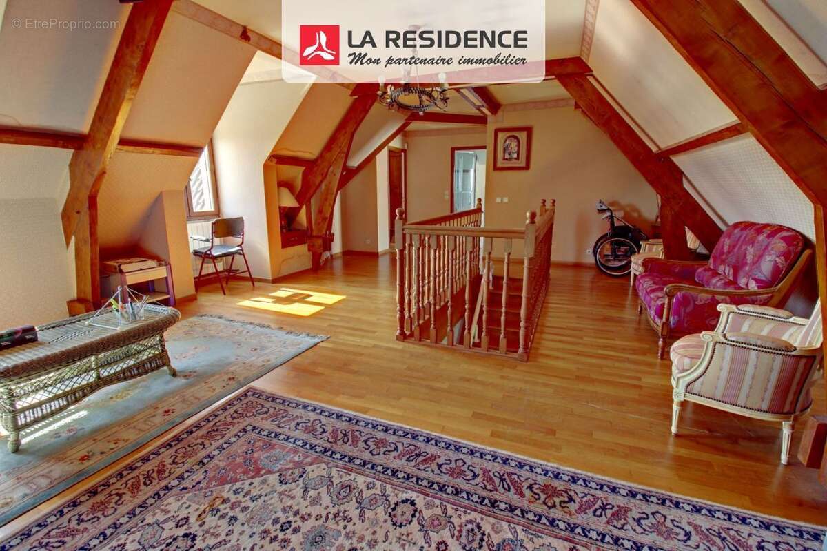 Maison à CONFLANS-SAINTE-HONORINE