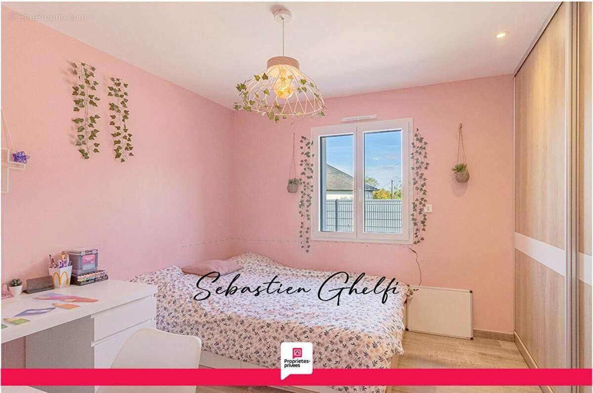 Maison à COUR-CHEVERNY