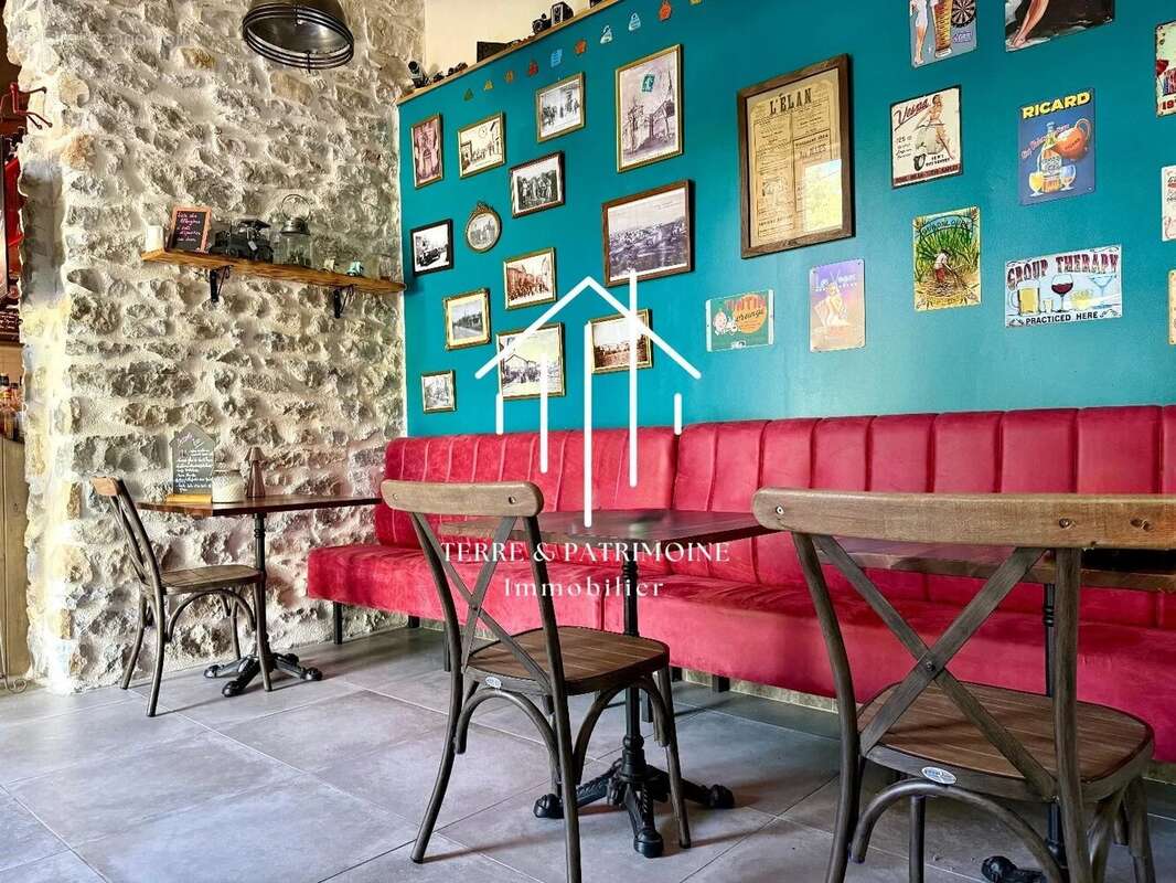 Commerce à CHANDOLAS