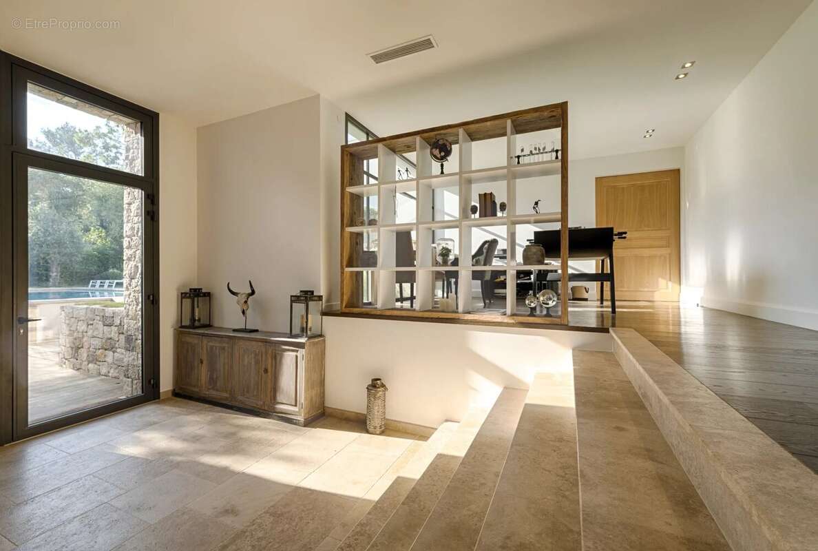 Maison à MOUGINS