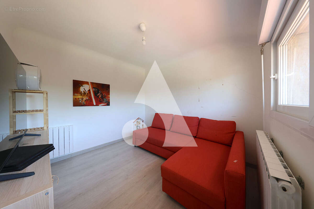 Maison à SAINTRY-SUR-SEINE