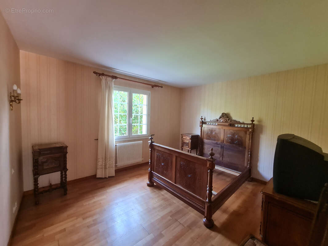 Maison à BELIN-BELIET