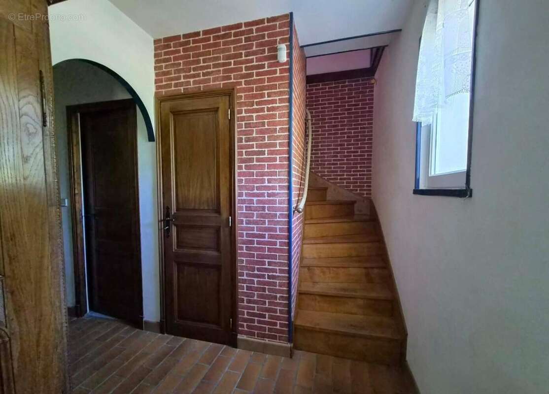 Photo 2 - Maison à AUSSILLON