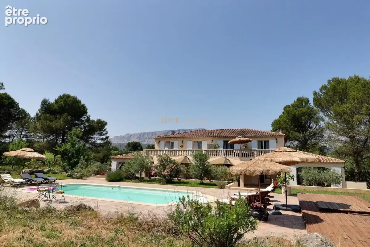 Maison 9 pièces 334 m² à vendre à Rousset (13790) - photo 3