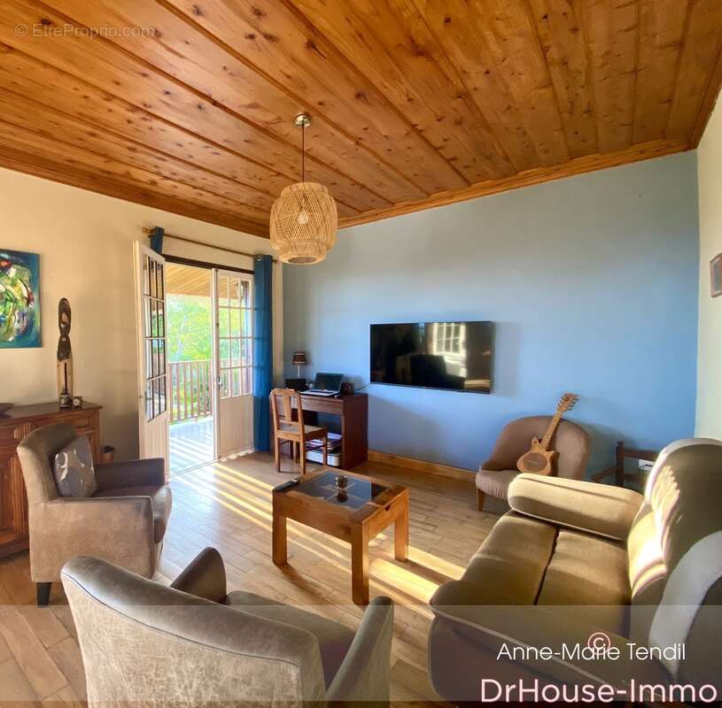 Maison à L&#039;ETANG-SALE