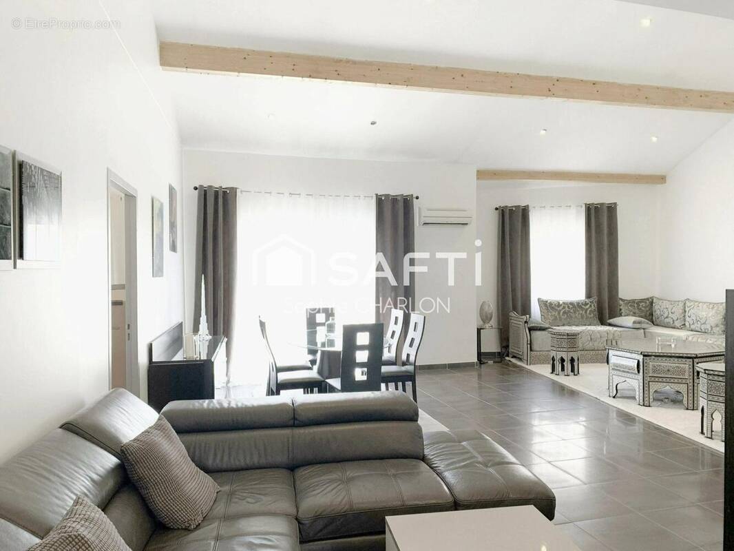 Photo 1 - Maison à VALENCE