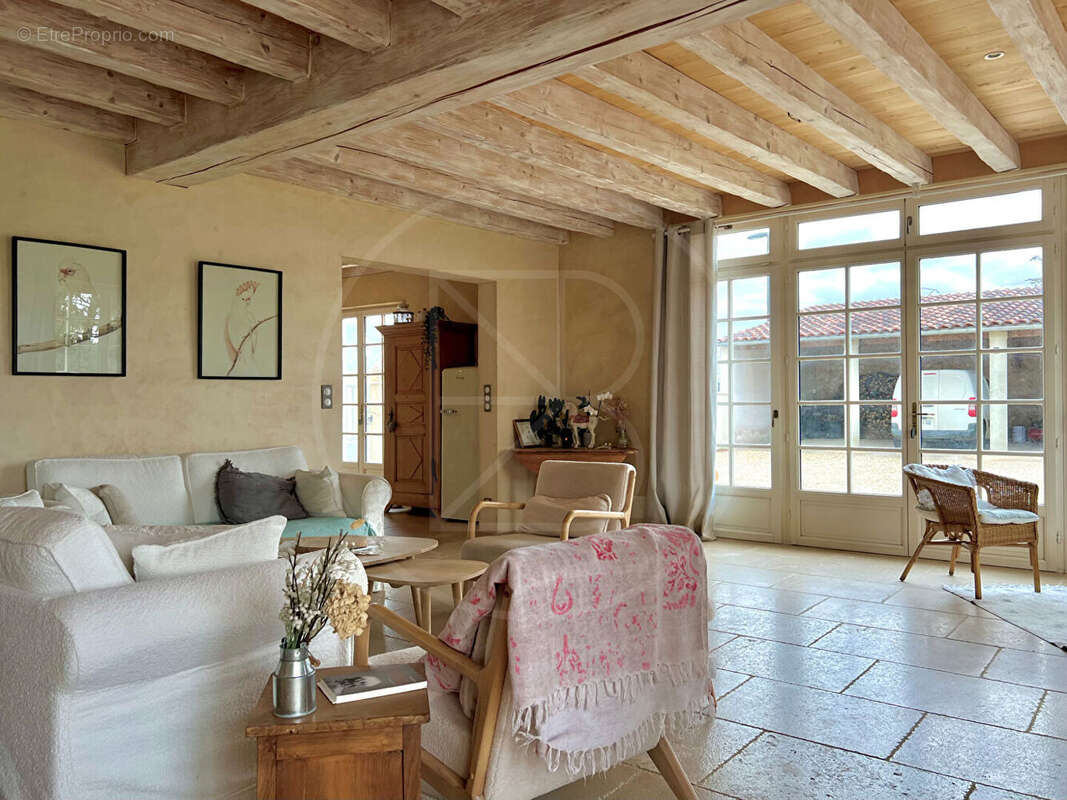 Maison à SAINT-MARTIN-DE-GURSON