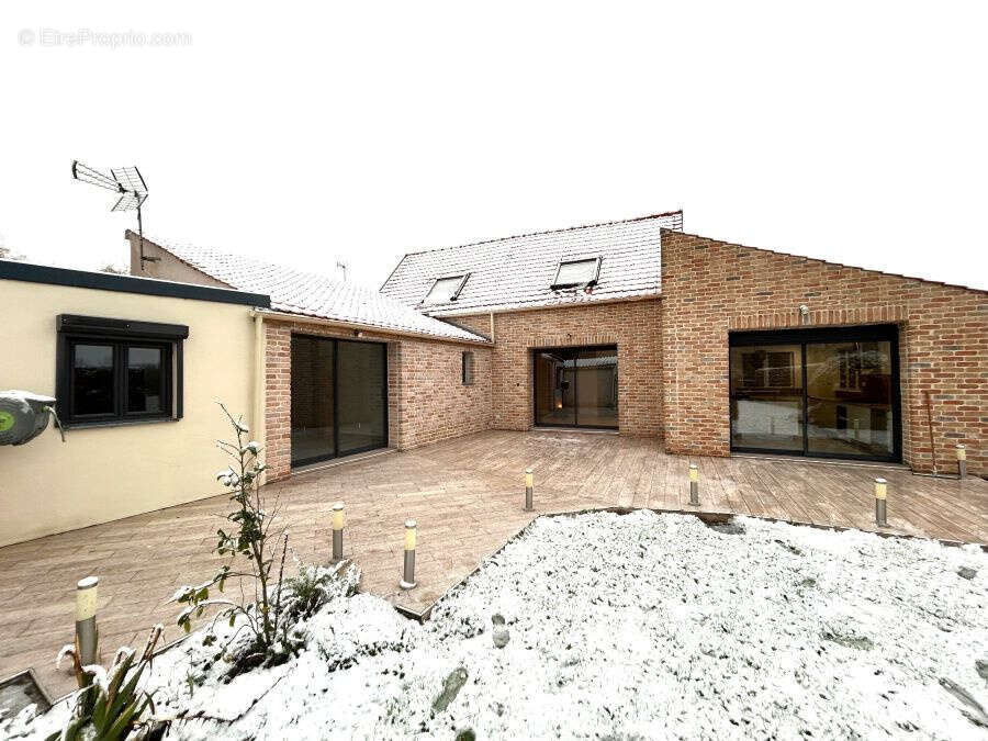 Maison à FLINES-LES-MORTAGNE