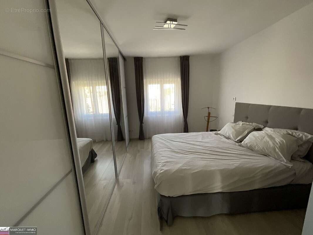 Séduisante maison de caractère T7 offrant 246 m² en 4 face sur 1 564 m² de terrain avec garage de 97 m², ascenseur, piscine - photo 25