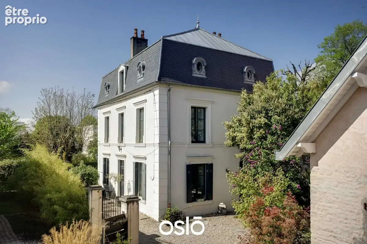 Maison 8 pièces 225 m² à vendre à Besancon (25000) - photo 3
