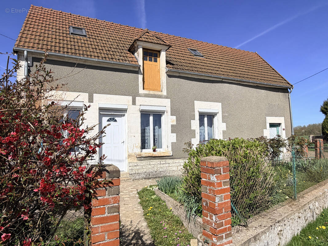 Maison à ARBOURSE