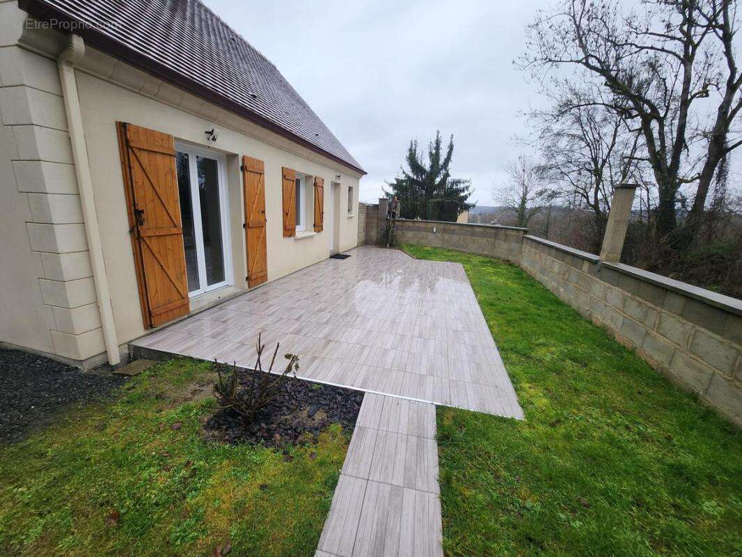 Maison à BETHISY-SAINT-MARTIN