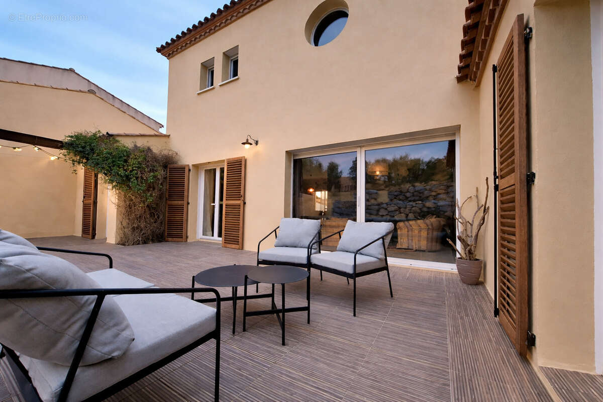 Maison à PEYRIAC-DE-MER