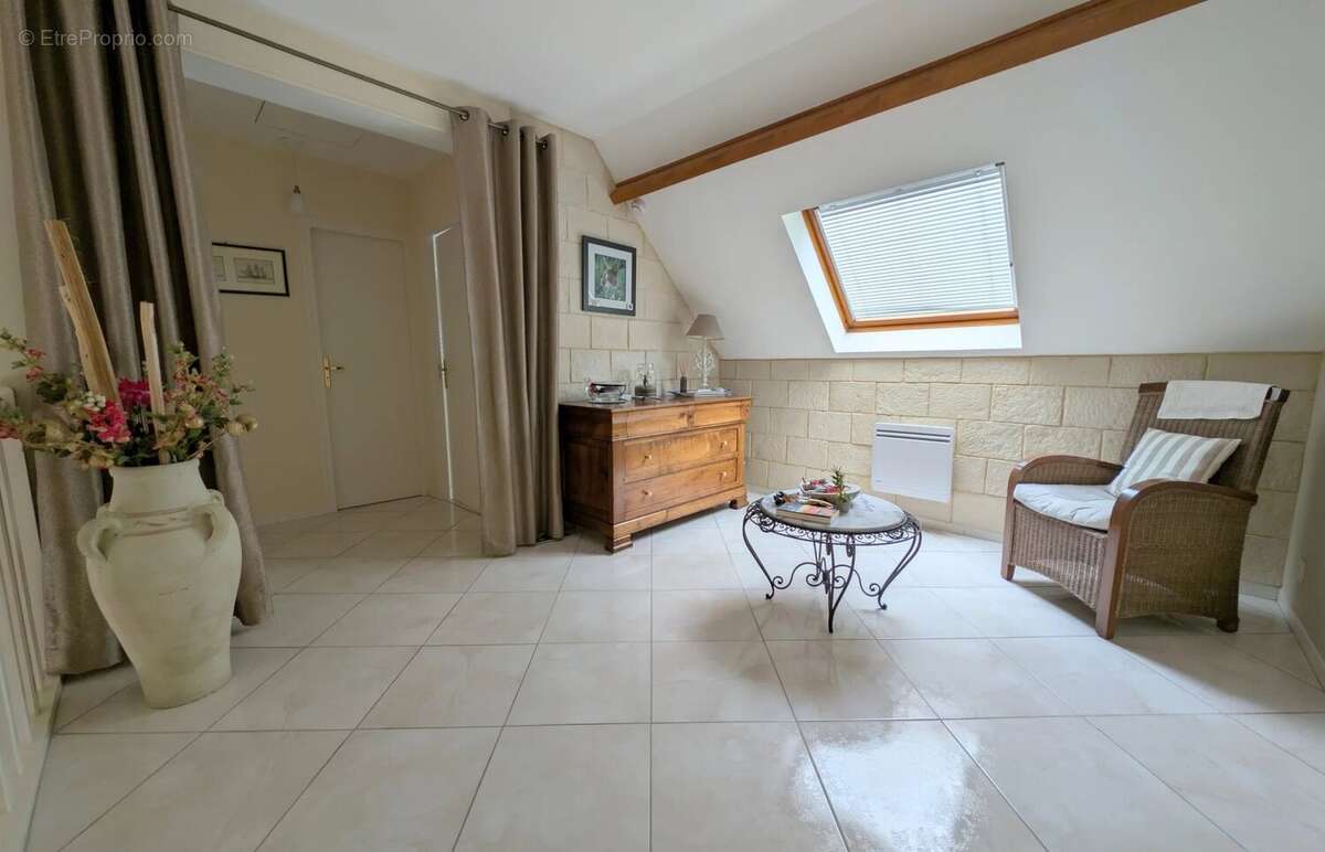 Maison à PLAISIR