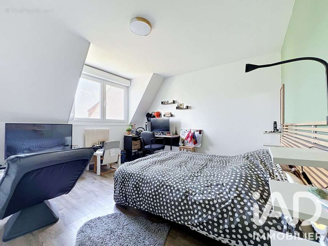 Maison 132 m² à Arques  - photo 8