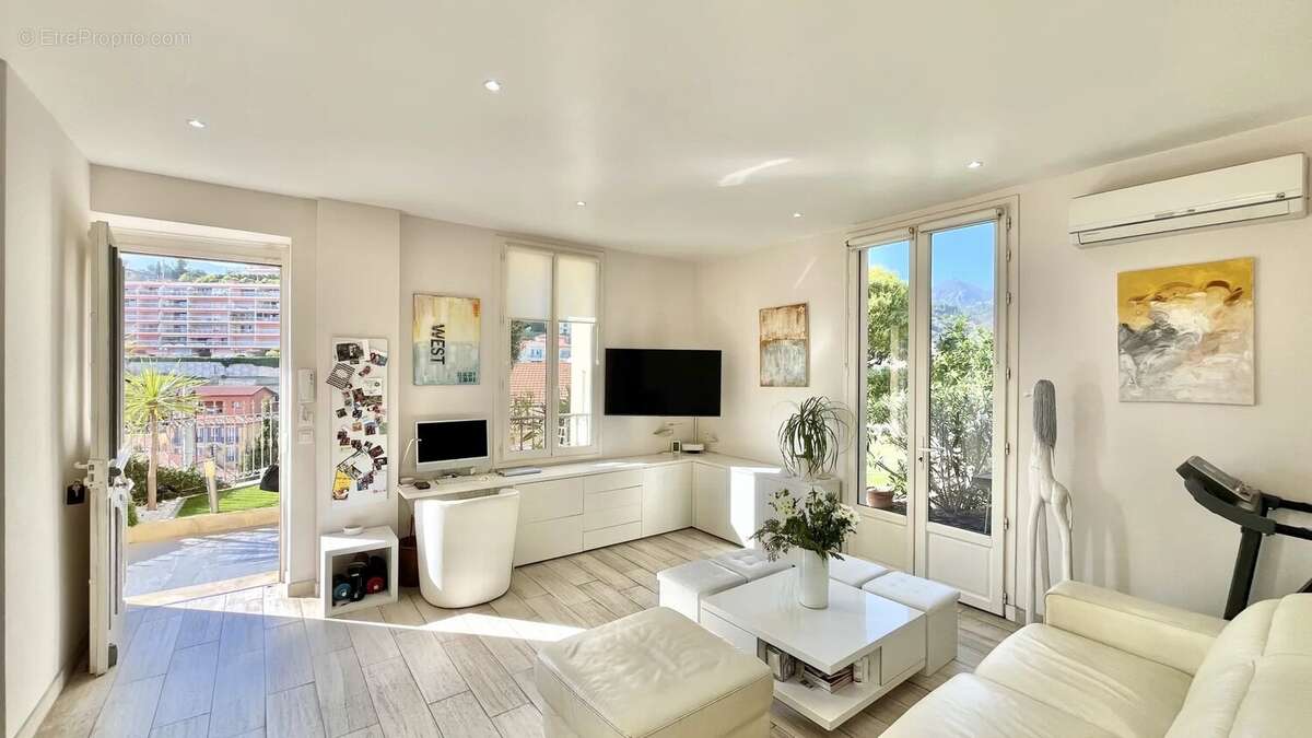 Appartement à MENTON