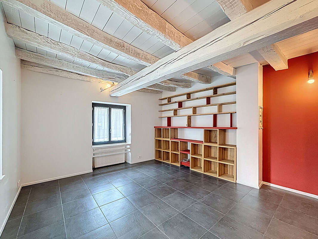 Maison à MESSIMY