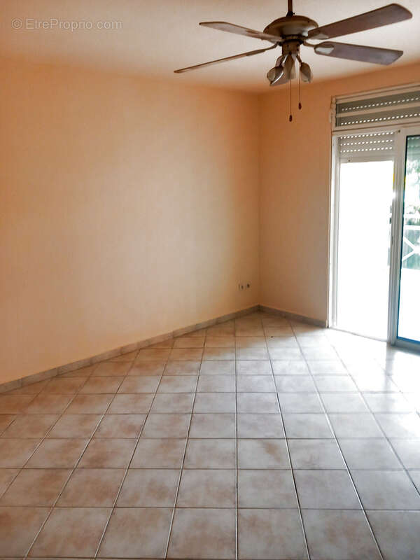 Appartement à BAIE-MAHAULT