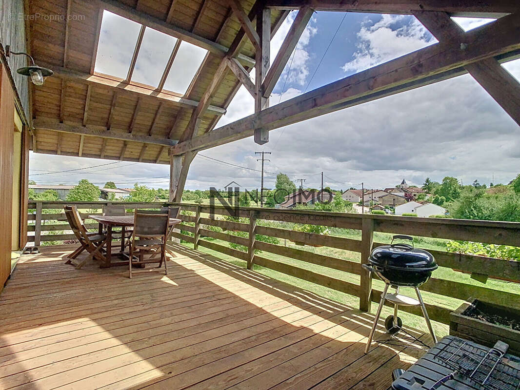 Maison à VALLEROY-LE-SEC