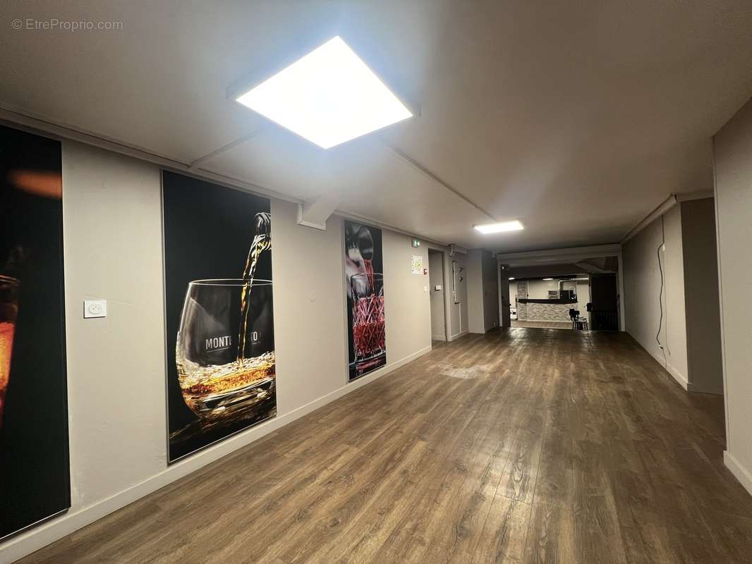 Commerce à SAINT-GILLES-CROIX-DE-VIE