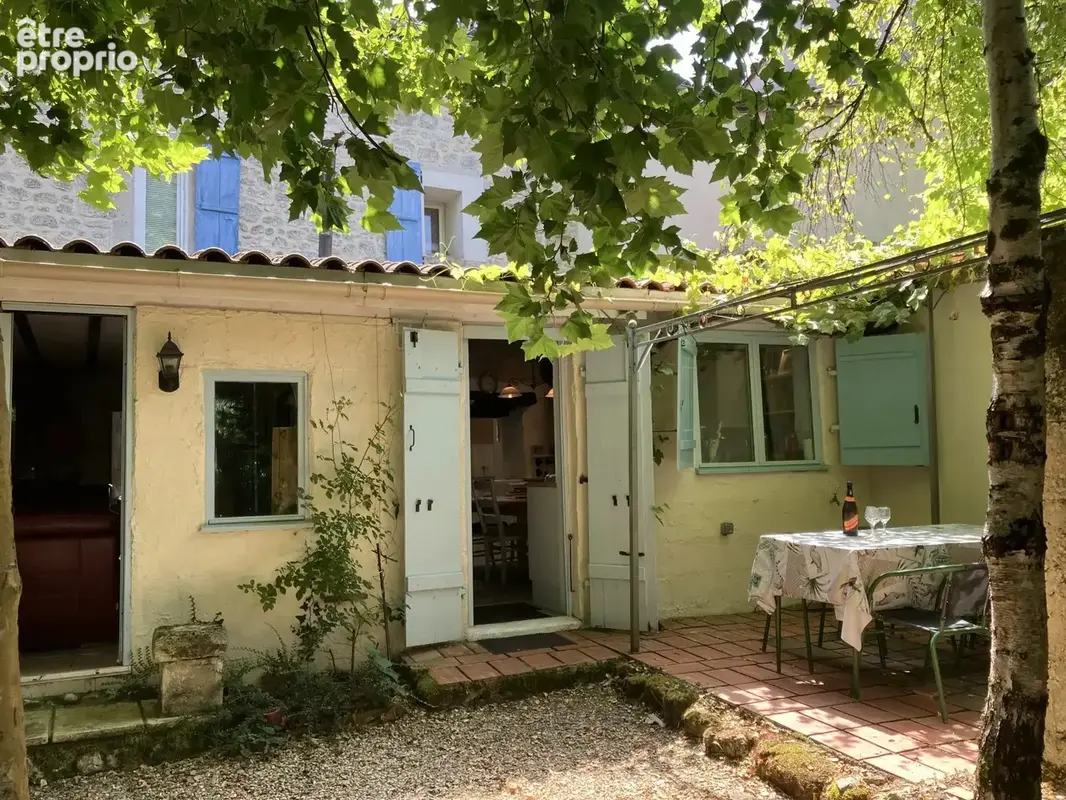 Maison en pierre avec 3 chambres et beaucoup de cachet - photo 2