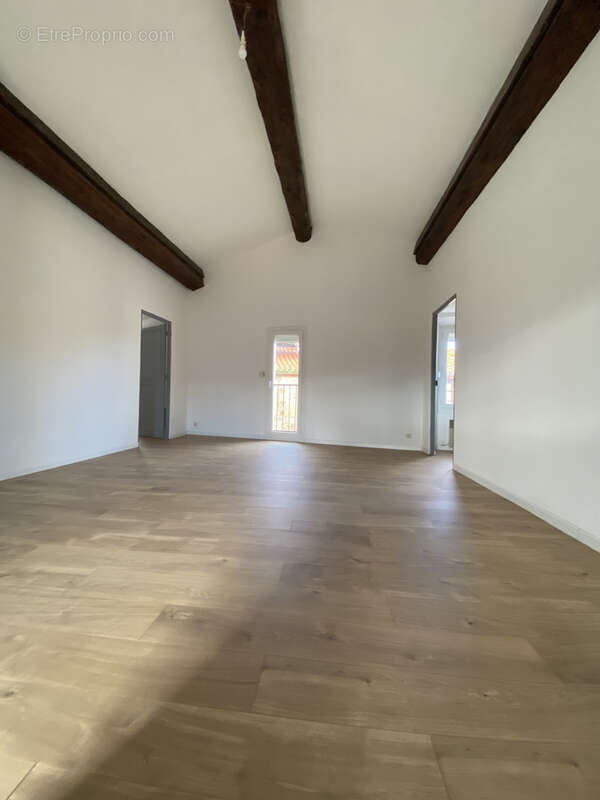 Maison à SAINT-JEAN-LASSEILLE