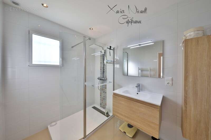 Maison à CHARNAY-LES-MACON