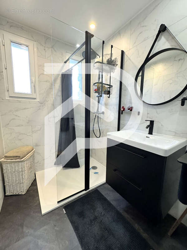 Appartement à BREVAL