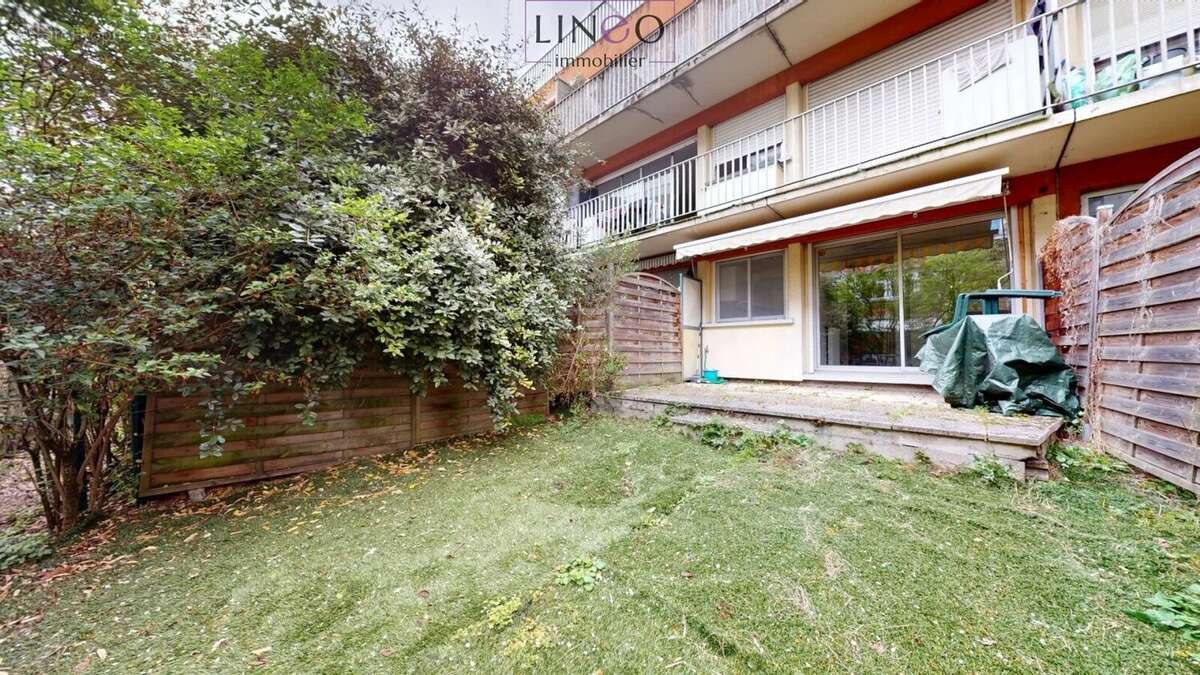 Appartement à MAISONS-ALFORT