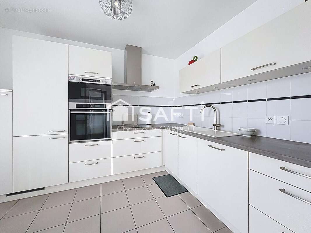 Photo 3 - Maison à IZON