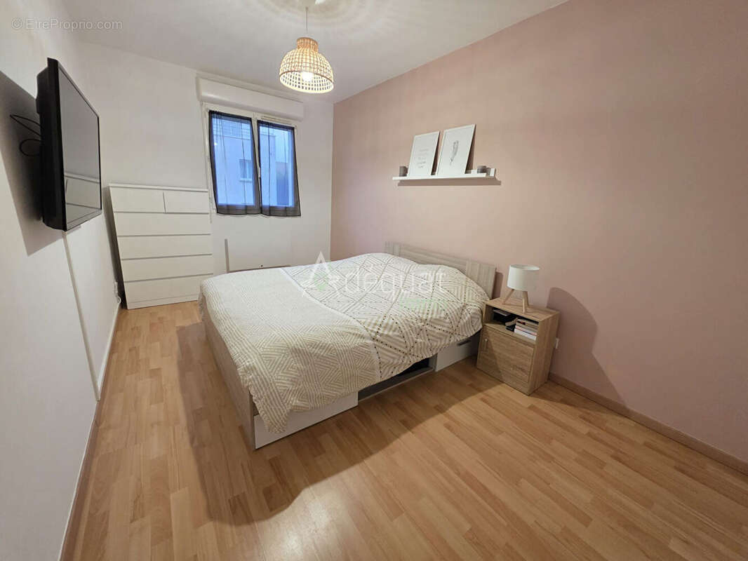 Appartement à LE MESNIL-EN-THELLE